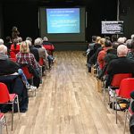 Salle du colloque vue de dos